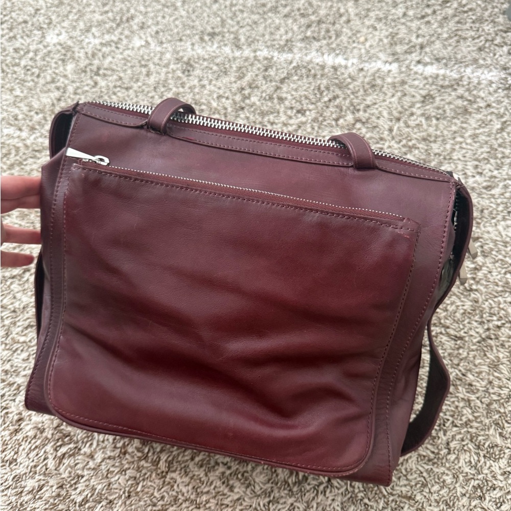 Pour La Victoire Deep Red Shoulder Bag